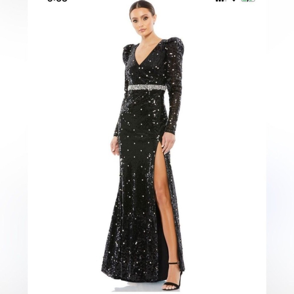 Mac Duggal Black Sequin Long-Sleeve V-Neck Gown with Rhinestone Waist Sz 4 New